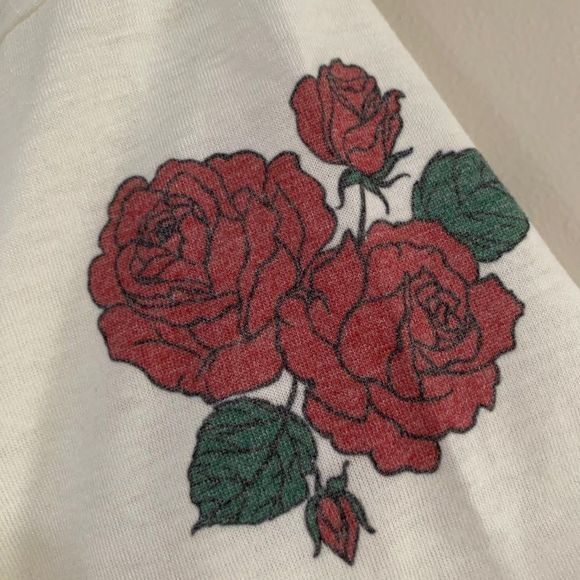 The Social Life‎ Graphic Tee "Big" Roses Unisex L - Picture 6 of 7